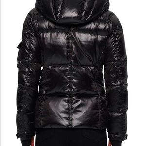 S13 Glossy Puffer Jacket Detachable Hood, High Neck, Thumbholes
